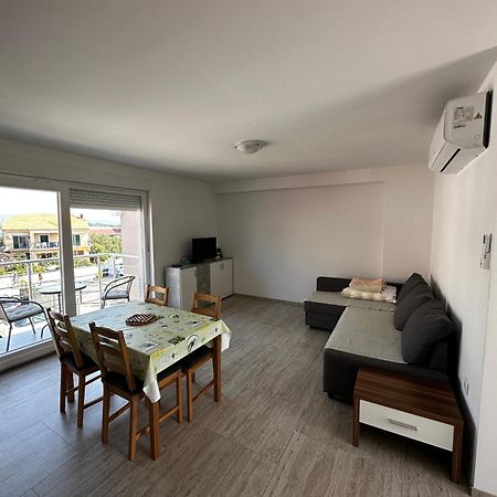 Apartmani Tamaris 穆泰尔岛 外观 照片