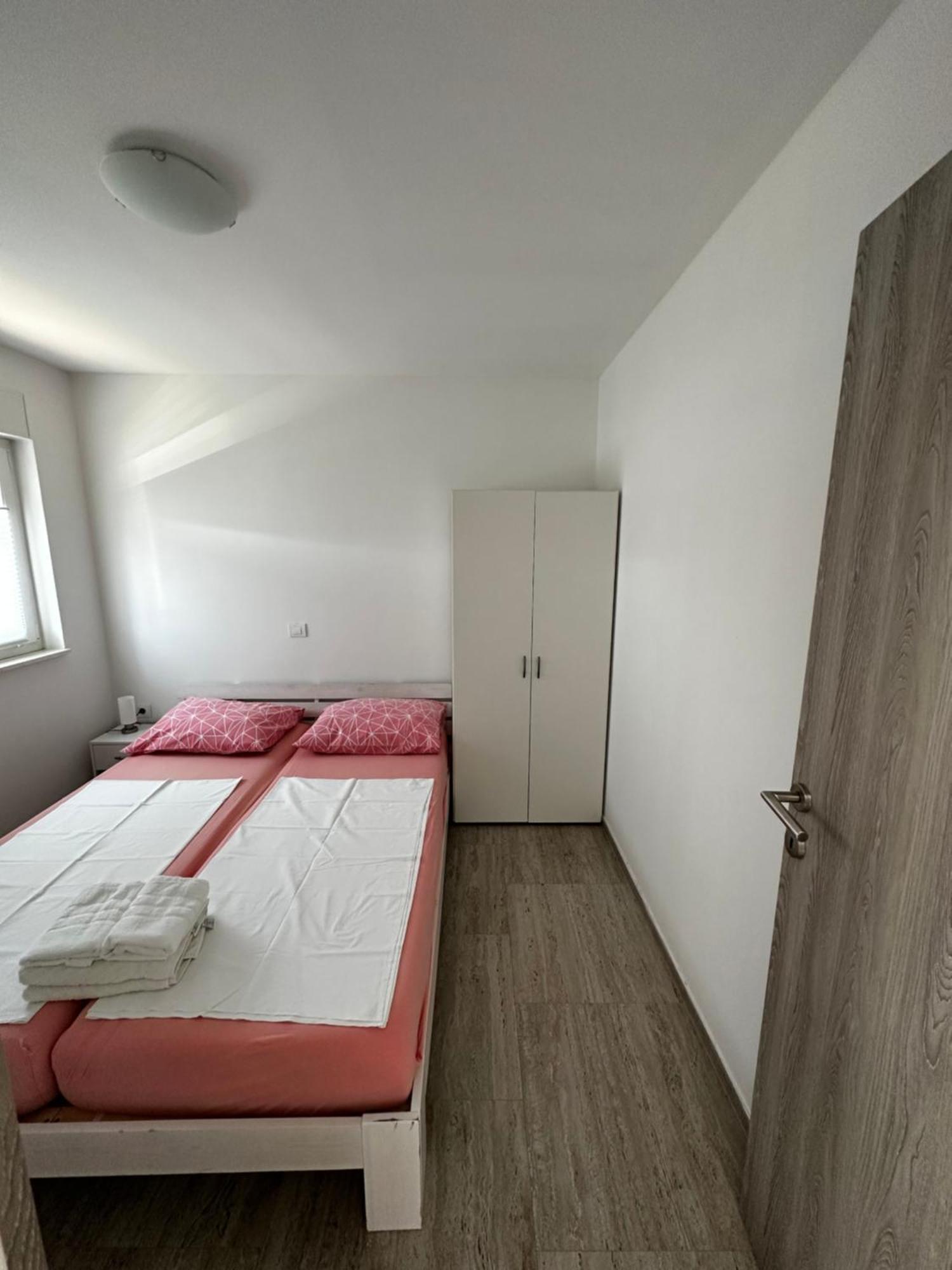 Apartmani Tamaris 穆泰尔岛 外观 照片